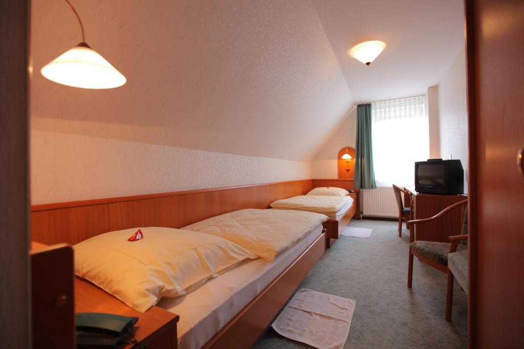 Hotel Zum Alten Brauhaus à Hofgeismar Chambre photo